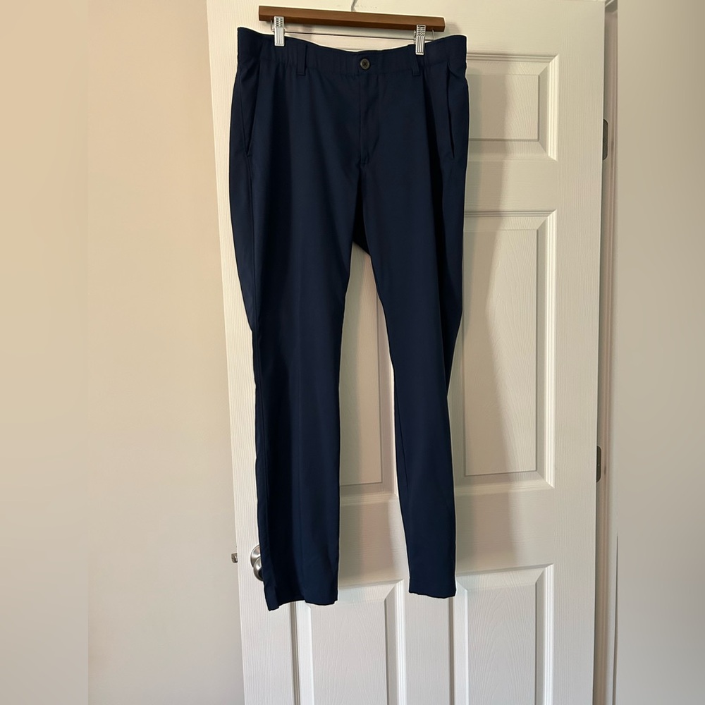 Men’s Under Armour Navy Blue Pants, 36x32, Like New